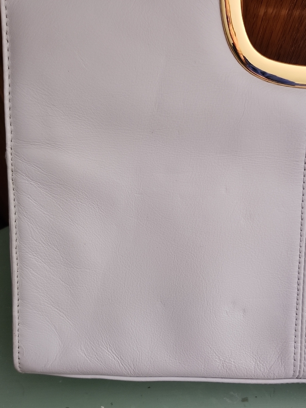 Vtg Giani Bernini  White Leather Clutch With Gold Tone Handles - Picture 7 of 16